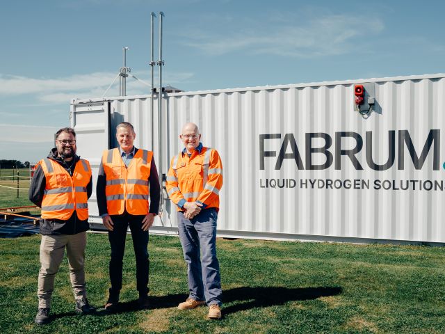 Stuart Johnstone (Stralis Aircraft), Christopher Boyle (Fabrum), Simon Coburn (AMSL Aero)